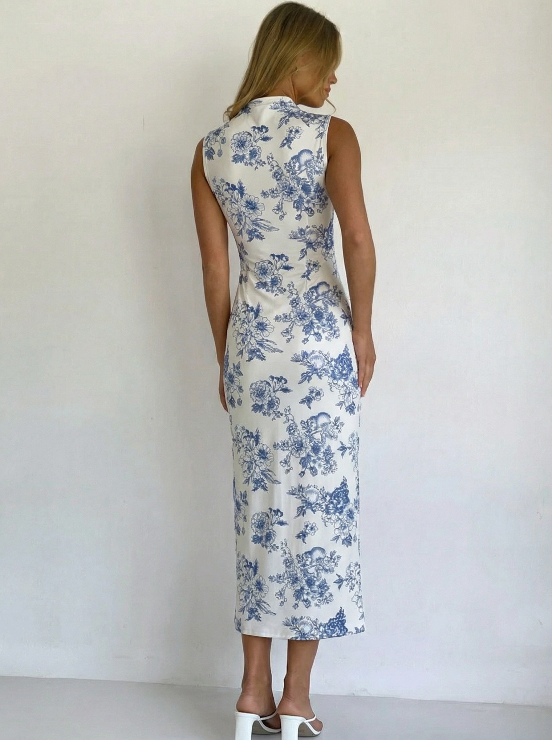 CIDER Bodycon High-Neck Sleeveless Midi Dress