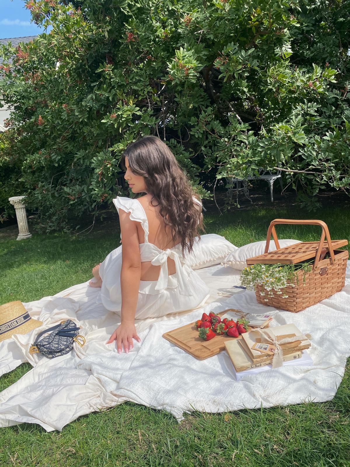 ASTR THE LABEL NIMA DRESS IN WHITE