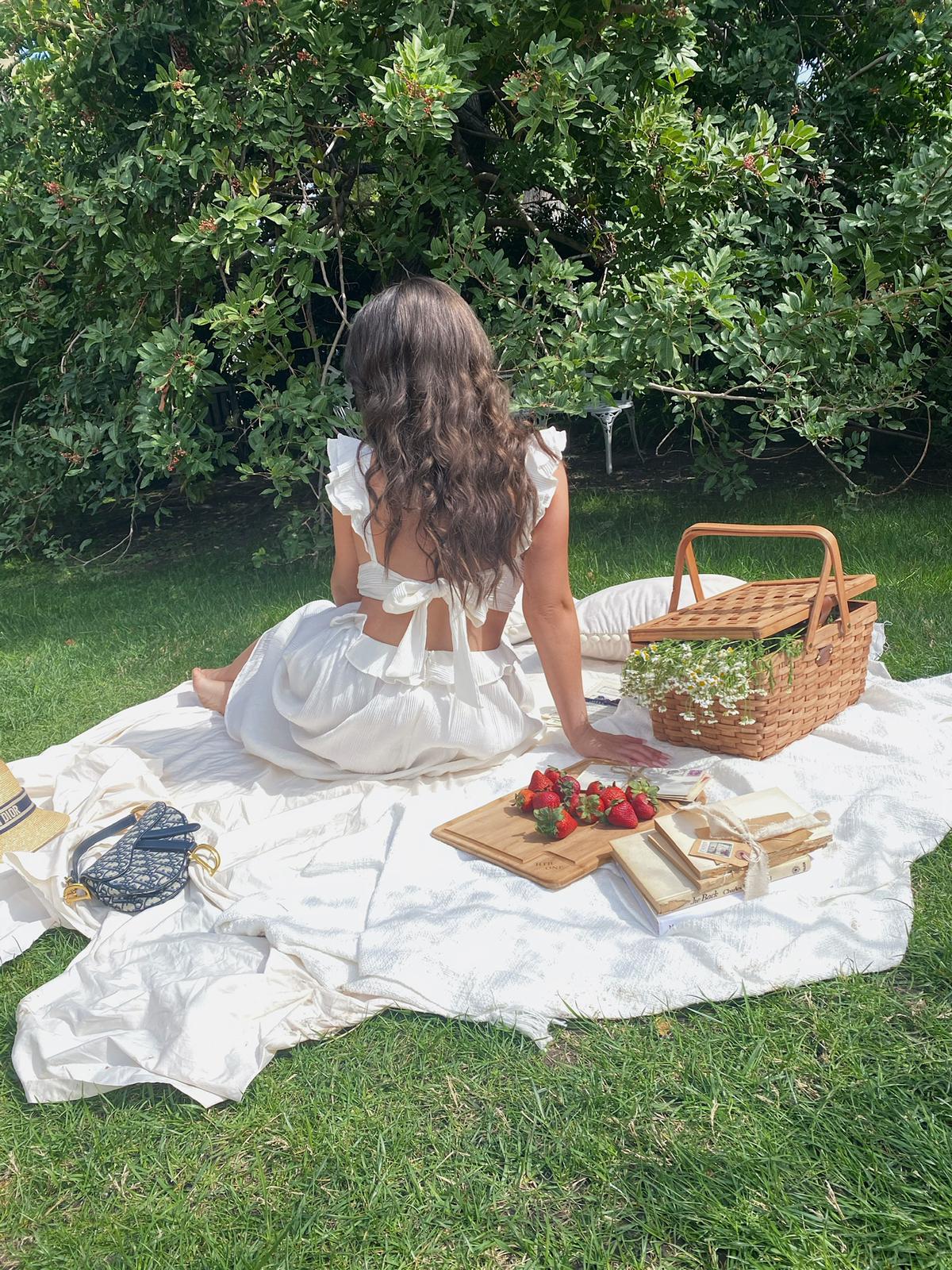 ASTR THE LABEL NIMA DRESS IN WHITE