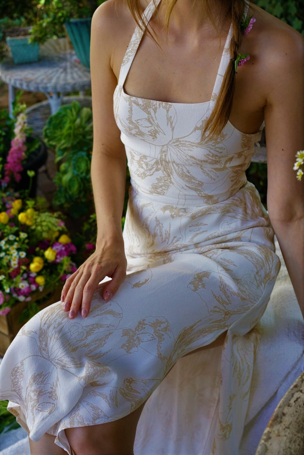 THIRD FORM BOUQUET LACE BACK SLIP DRESS IN FLOWER