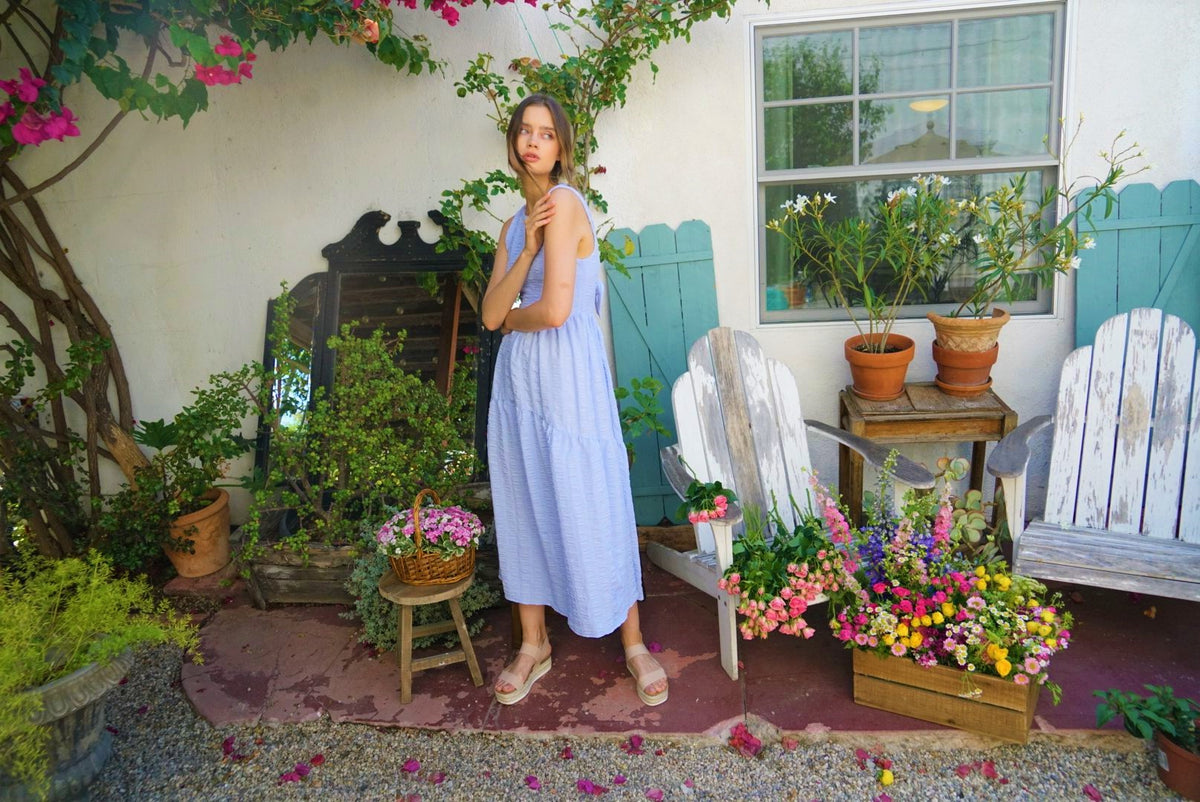 GEORGIA TIE BACK SLEEVELSS MIDI DRESS in Blue