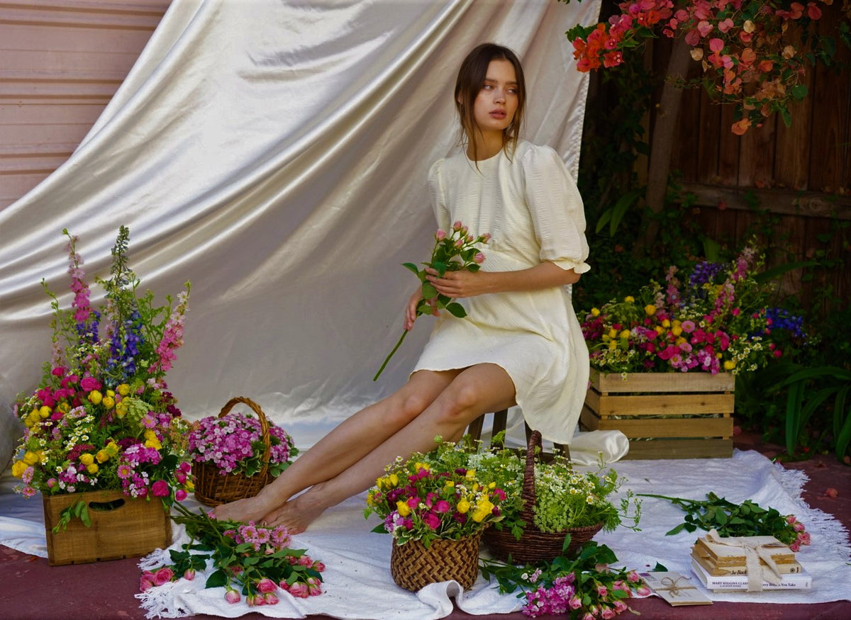 THE MADISON BABYDOLL DRESS IN LIGHT YELLOW