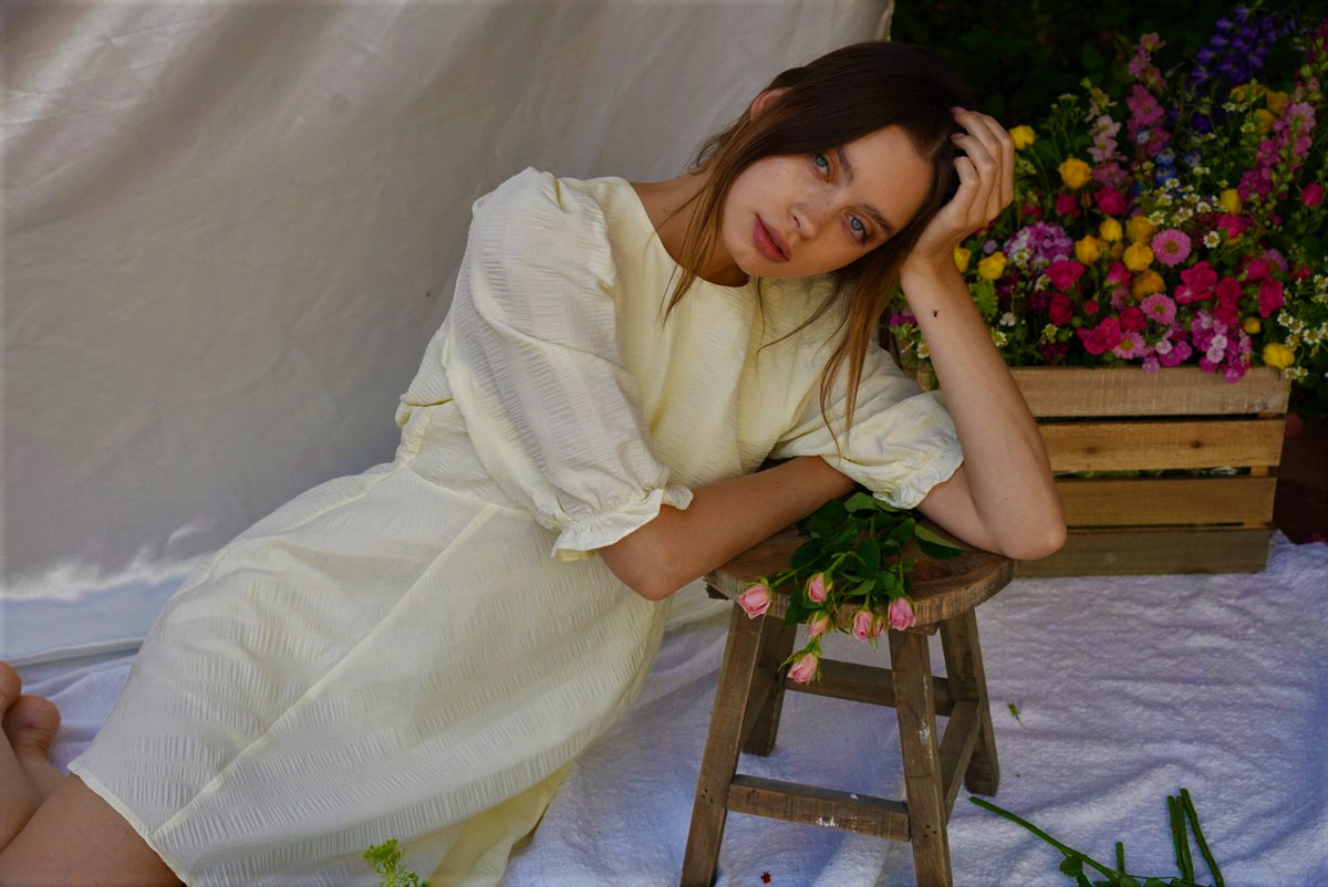 THE MADISON BABYDOLL DRESS IN LIGHT YELLOW